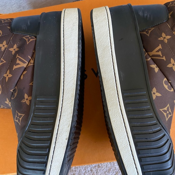 Rare! Pre owned Louis Vuitton authentic moon boots size 40!!!!!! - Picture 8 of 9